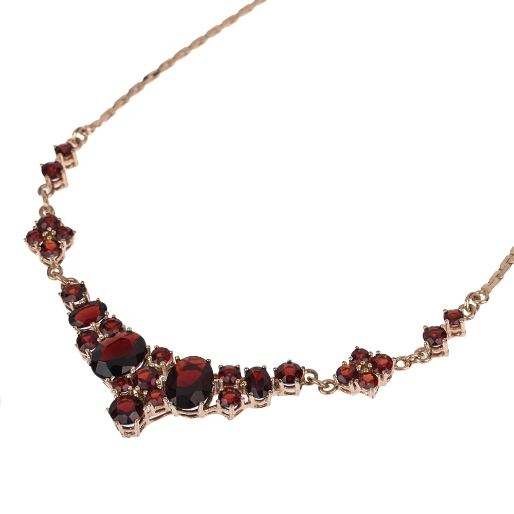 Granat-Collier, G333 ca. 9,7 g, Länge ca. 42 cm