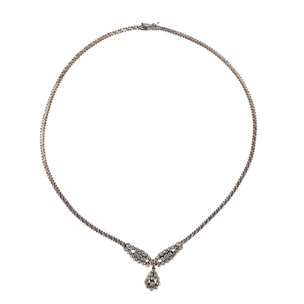Collier, 7 Brillanten 0,50 ct, WG585 ca. 31,9 g, Länge ca. 44 cm