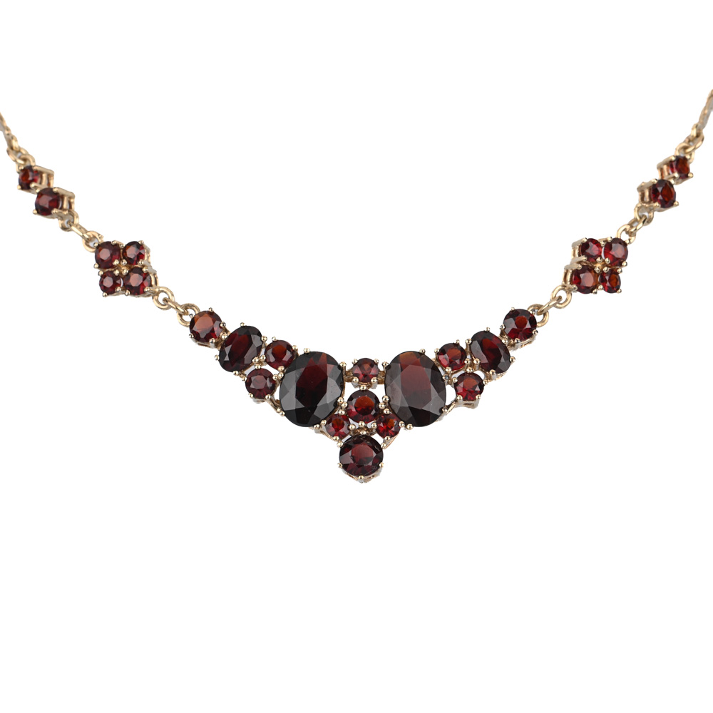 Granat-Collier, G333 ca. 9,7 g, Länge ca. 42 cm
