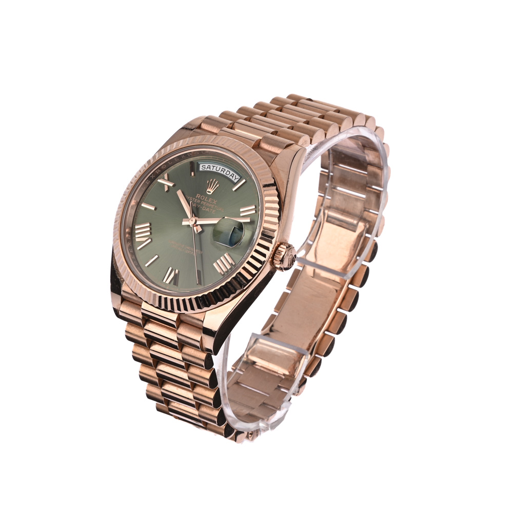 1 Rolex Day-Date 40 Everose, olivgr. Ziffernbl., Ref: 228235 1 Rolex Day-Date 40 Everose, olivgr. Ziffernbl., Ref: 228235
